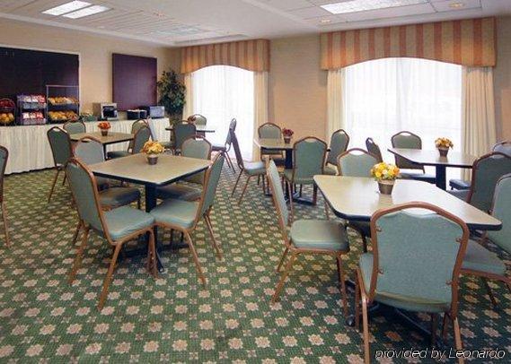 Quality Inn & Suites Kearneysville - Martinsburg Restaurant bilde